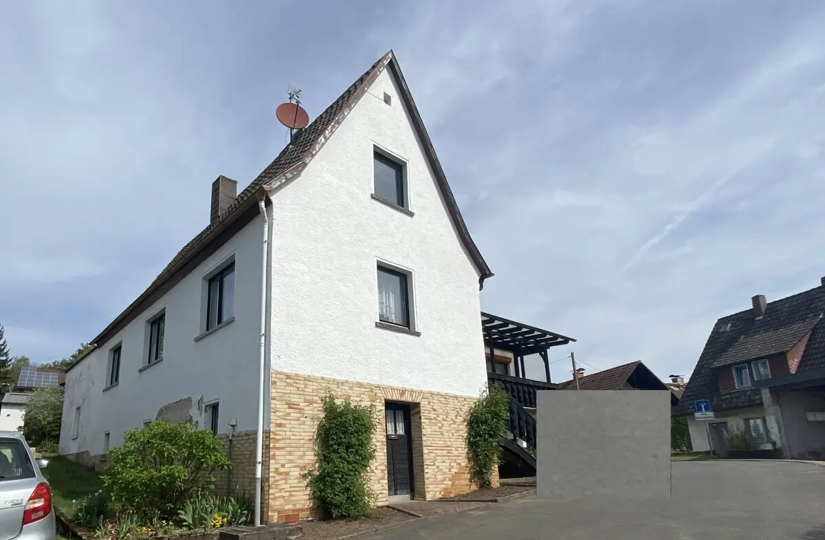 Renovieren – Einziehen – Wohnen! Einfamilienwohnhaus in Wiesthal