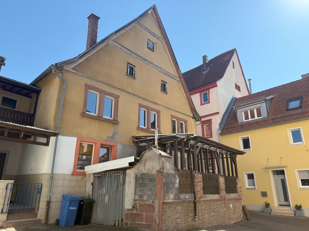 Denkmalimmobilie – Eigentumswohnung im Ortskern