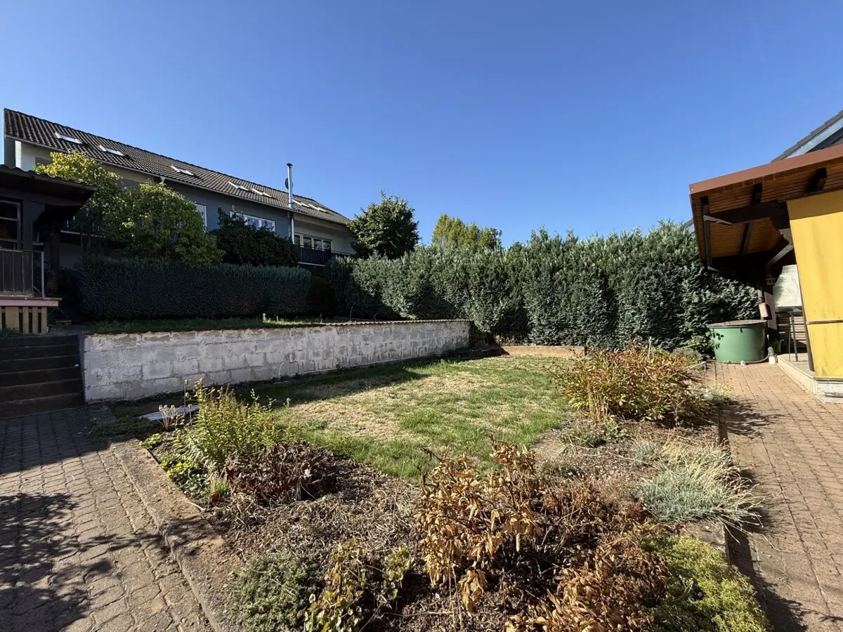 Zwischen Wohnen und Weinbergen – großzügiges Zuhause in Homburg am Main